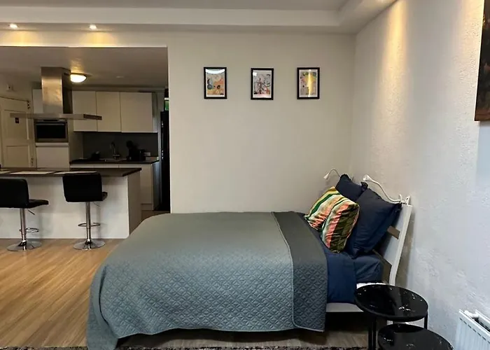 With Sauna Apartamento *