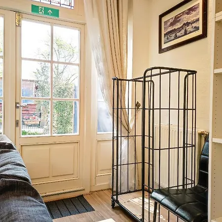 Apartment With Sauna Amsterdam